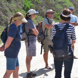 Local Trail Guide, Mark Dixon doing a guided walk explaining fossil footprints between Platbank & Buffalo Bay.